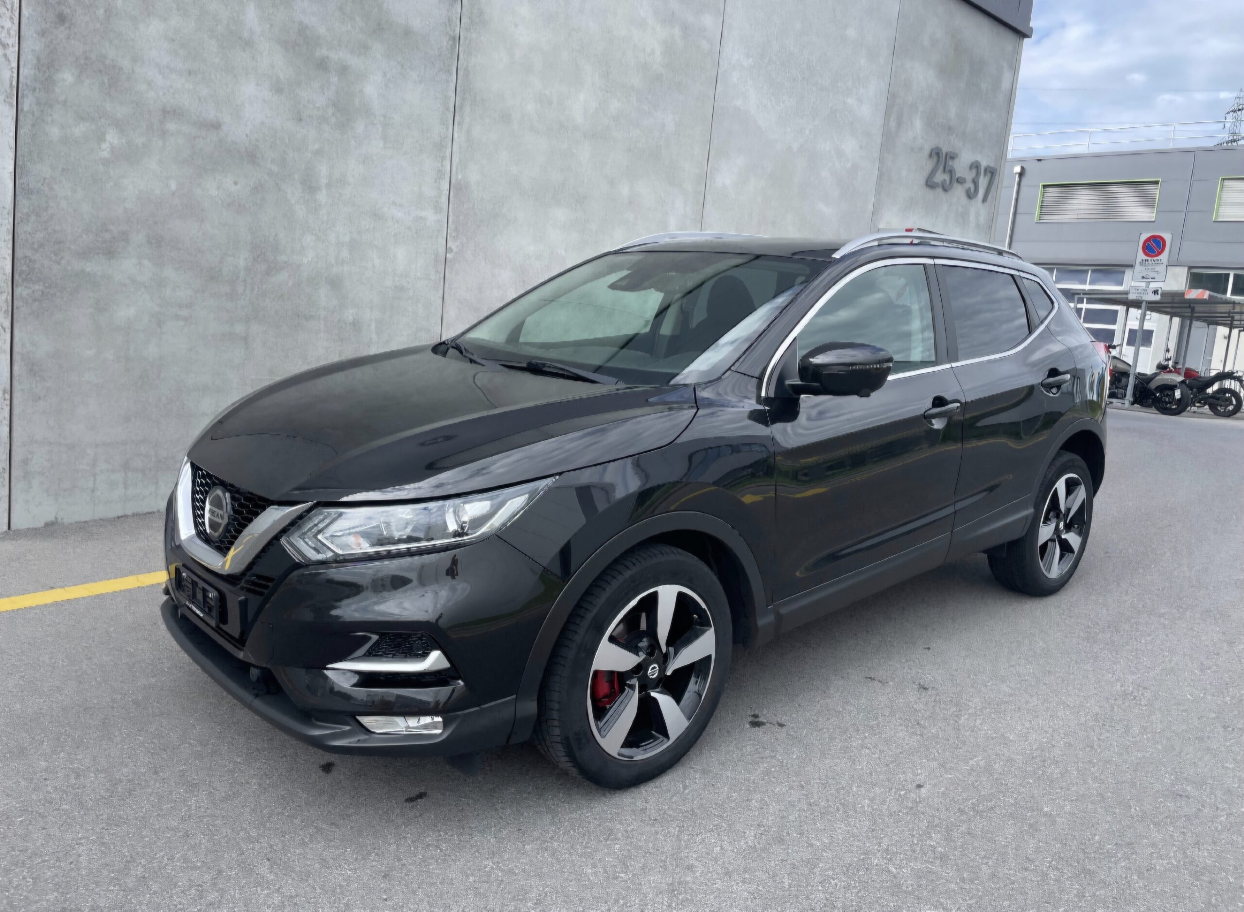 NISSAN QASHQAI