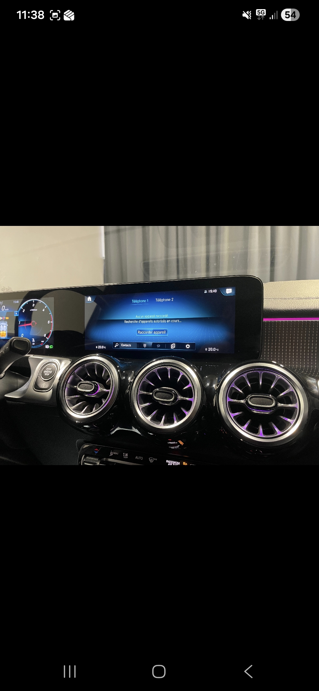 MERCEDES-BENZ GLB 220