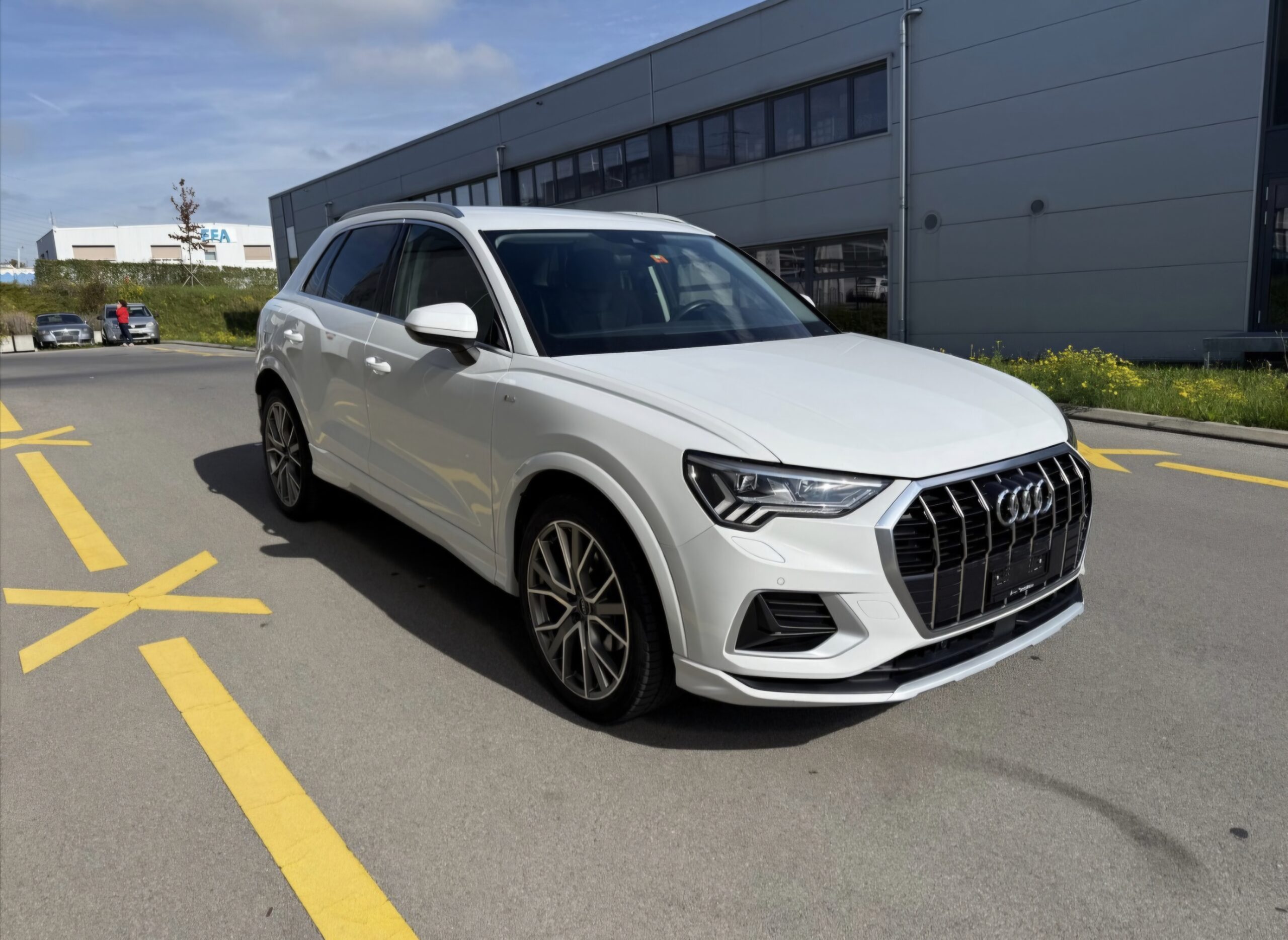 AUDI Q3