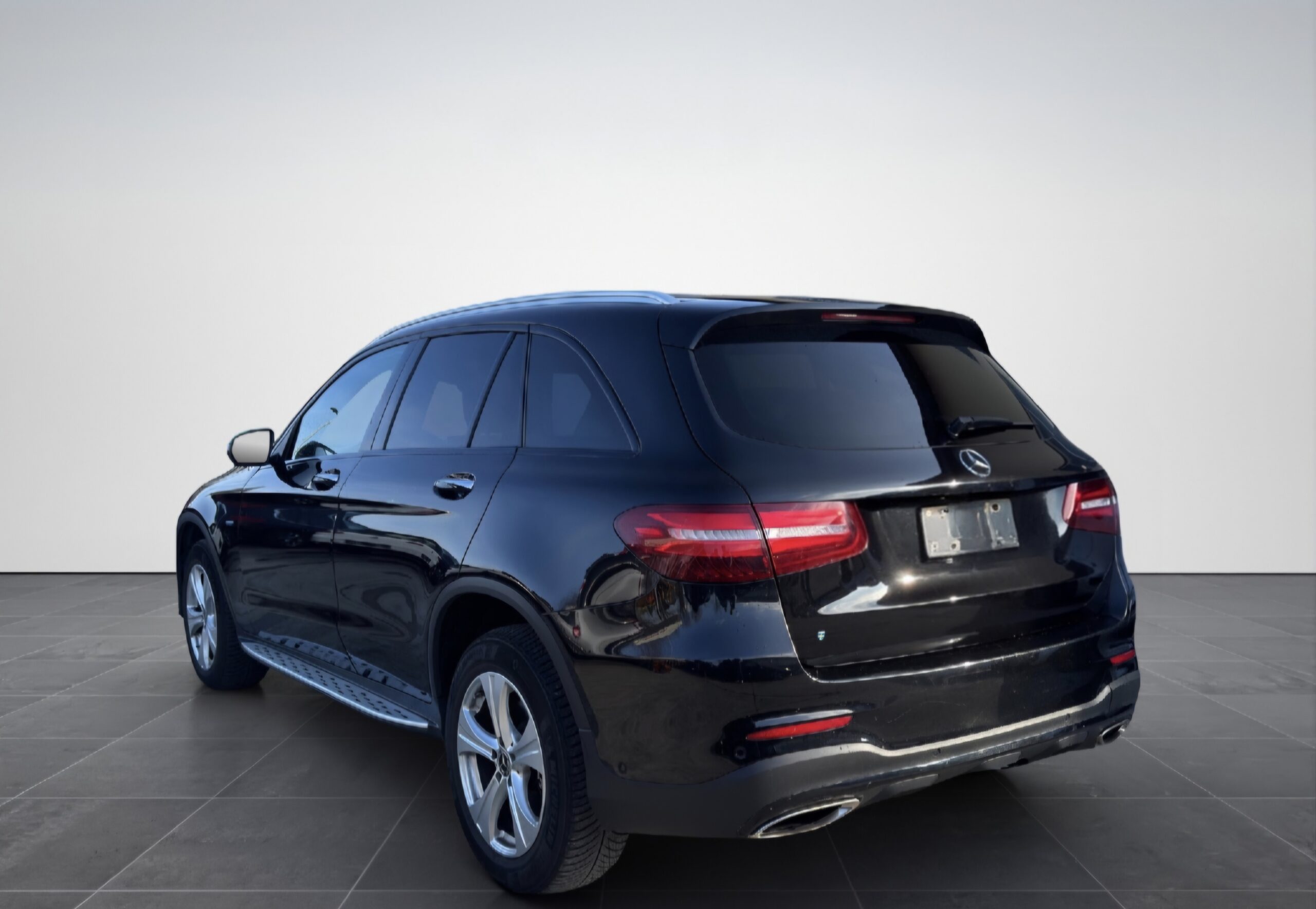 MERCEDES-BENZ GLC 350E