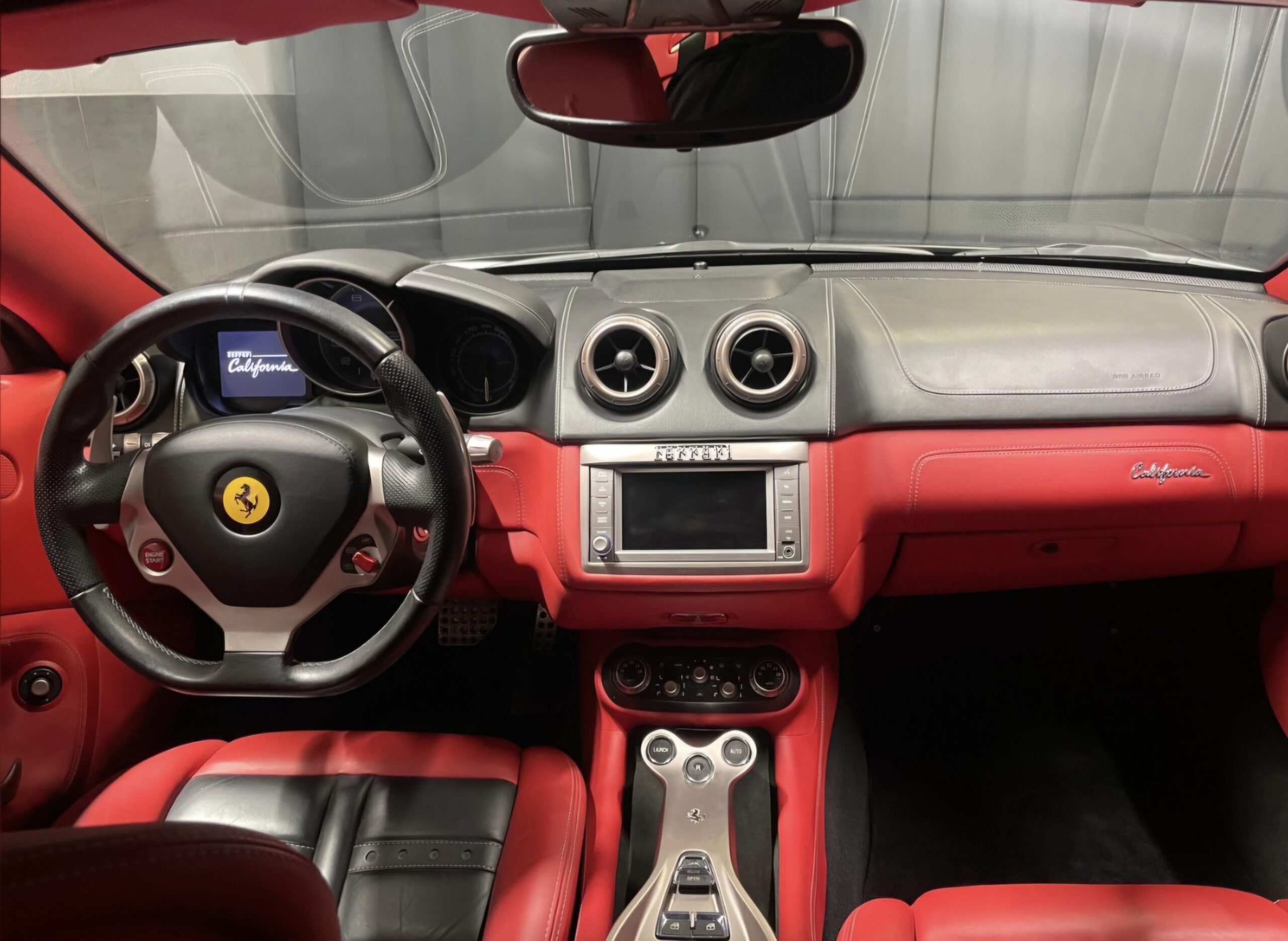 FERRARI CALIFORNIA
