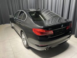 BMW 530I